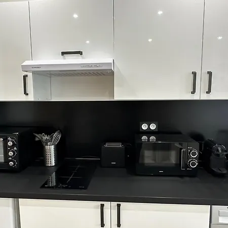 Grand Renove Proche ! Nice