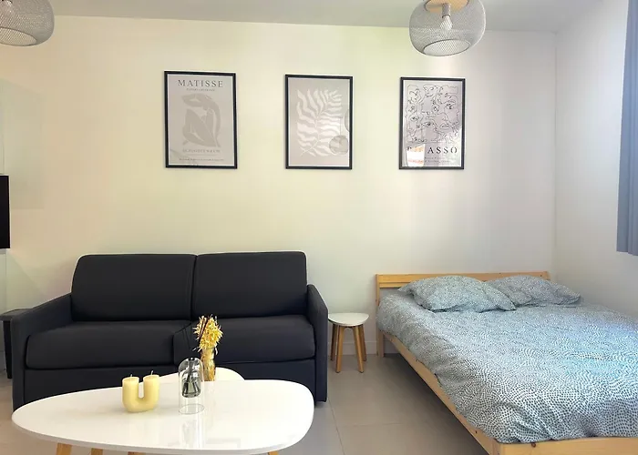 Appartement Grand Renove Proche ! Nice